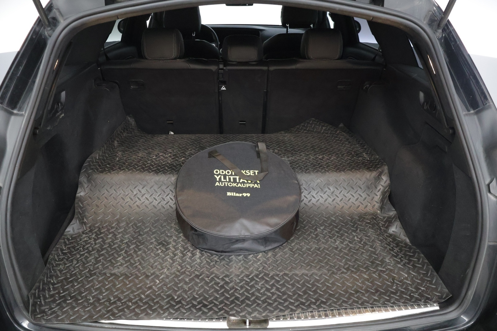 MERCEDES-BENZ E 2021