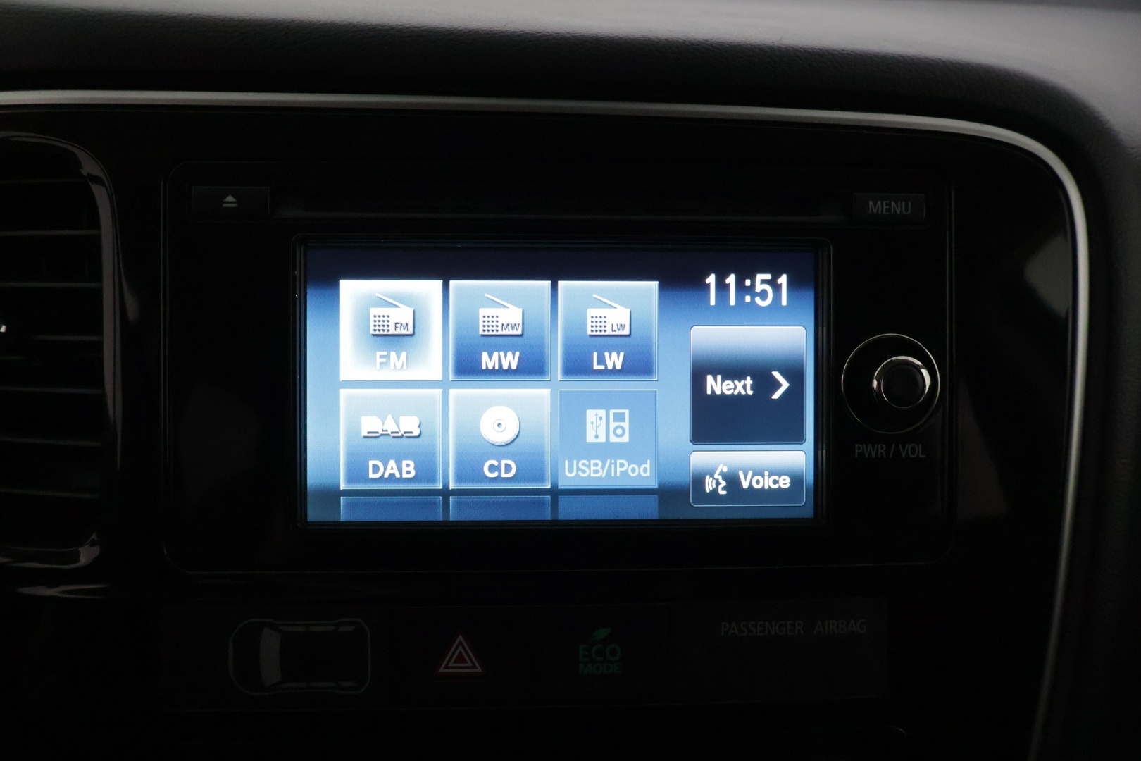 MITSUBISHI Outlander 2016