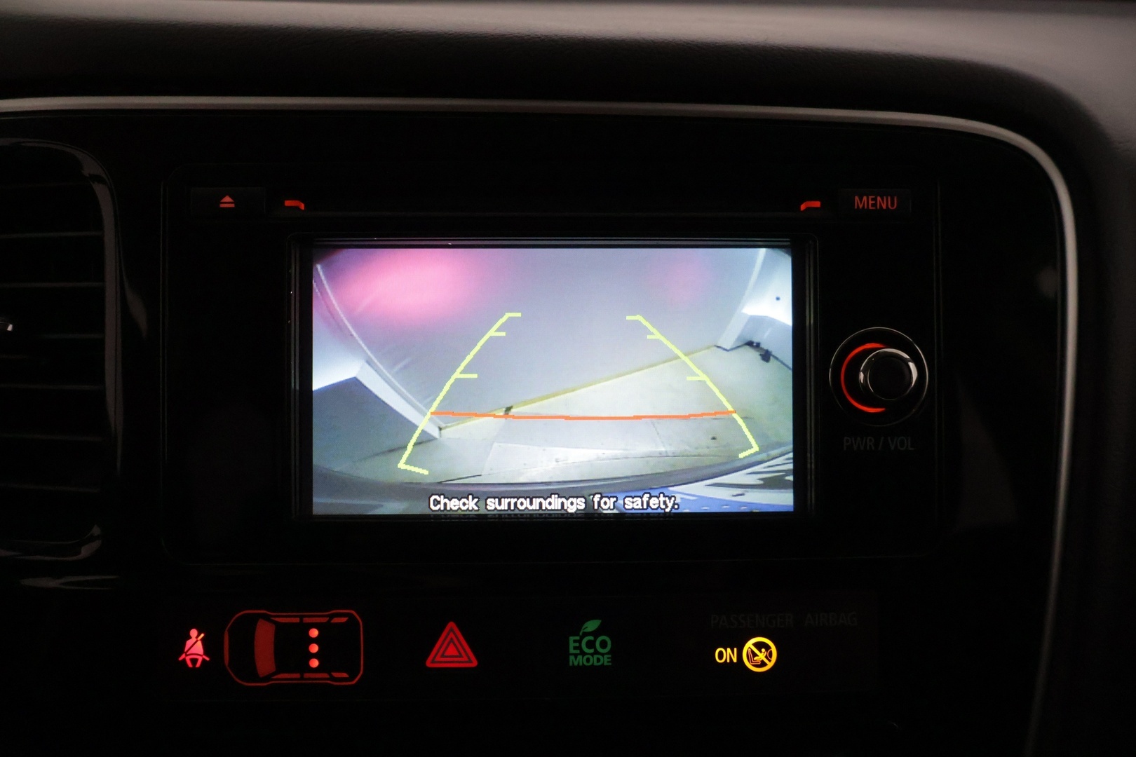 MITSUBISHI Outlander 2016