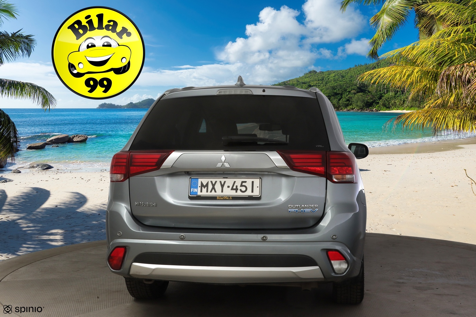 MITSUBISHI Outlander 2016