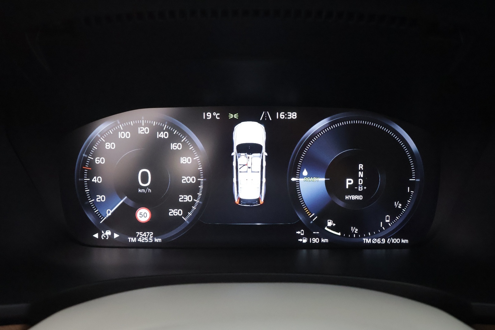 VOLVO V90 2021