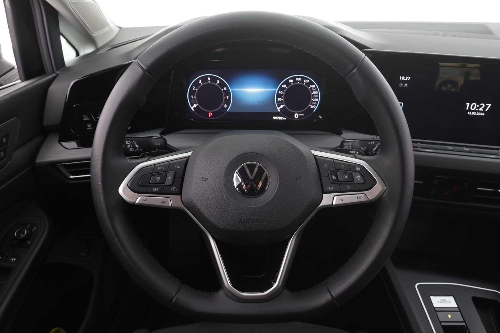 VOLKSWAGEN Golf 2022