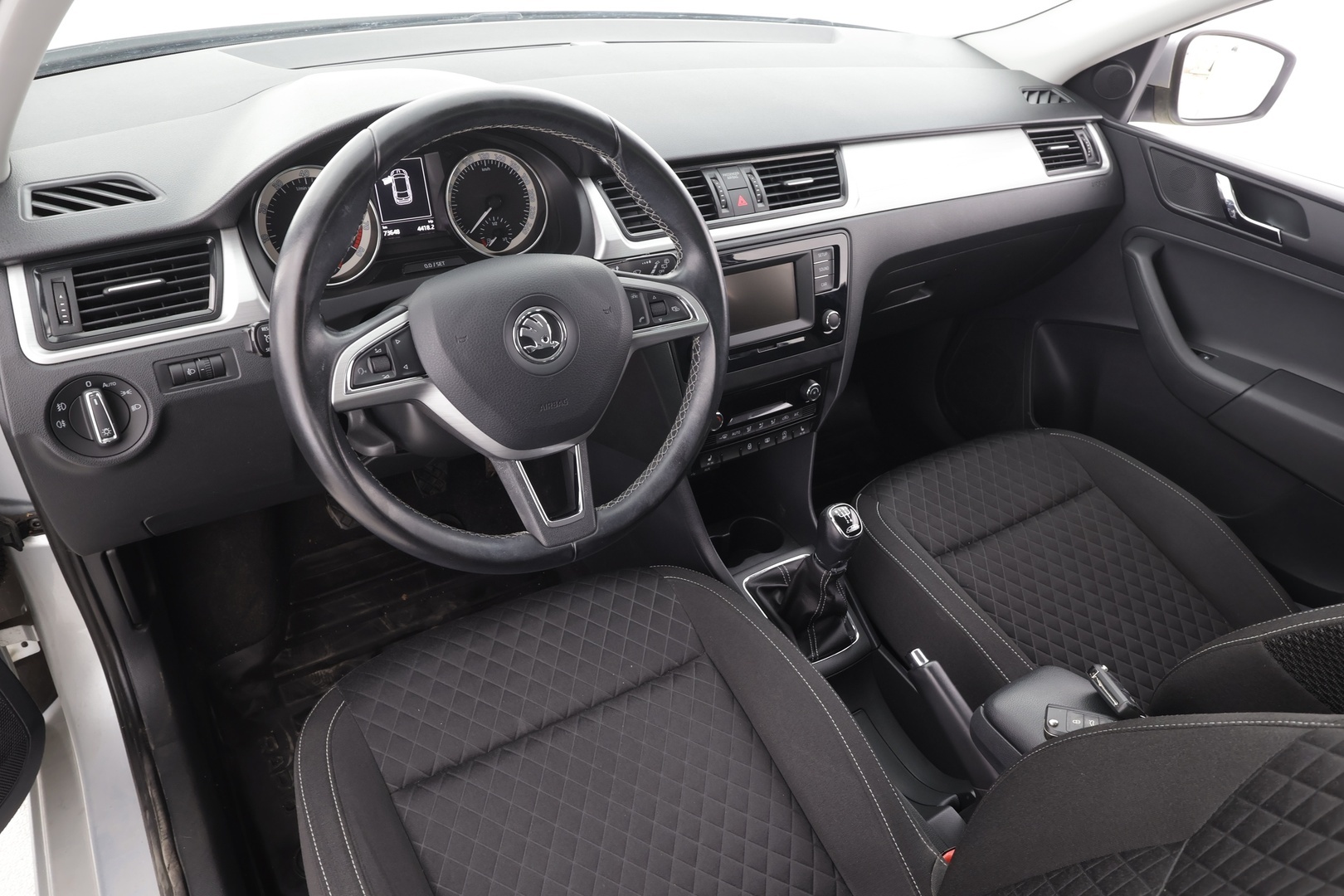 SKODA Rapid 2016