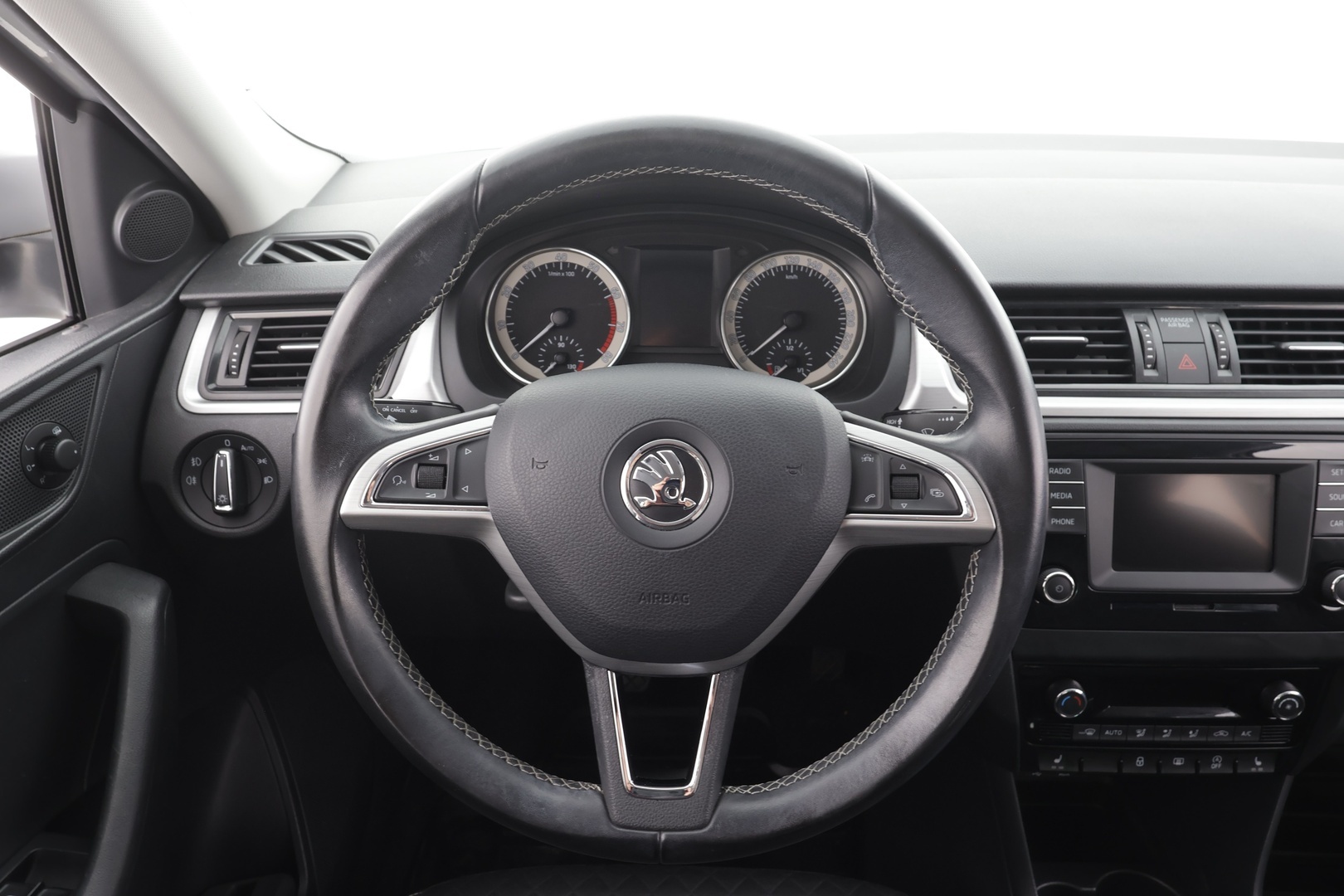 SKODA Rapid 2016