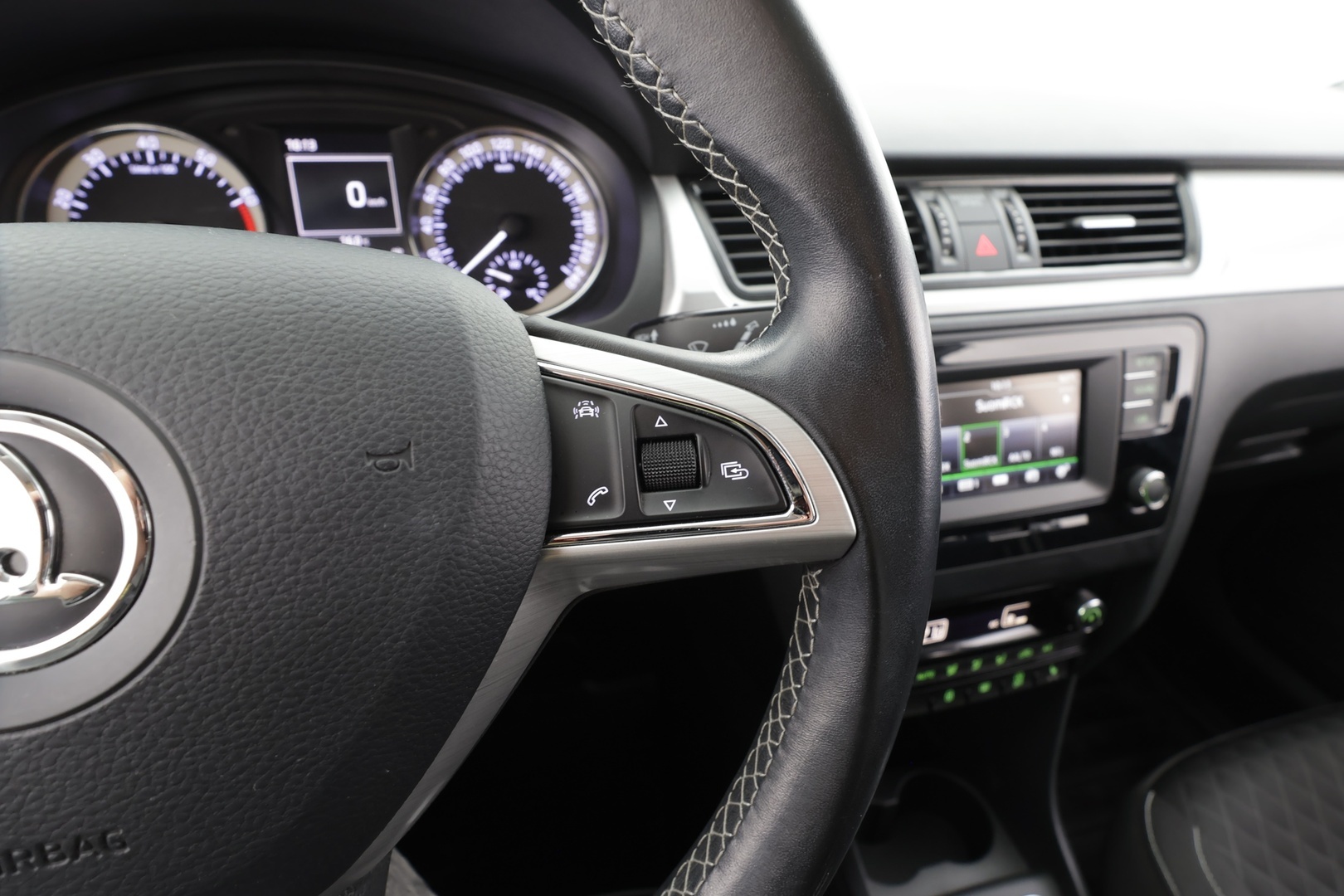 SKODA Rapid 2016