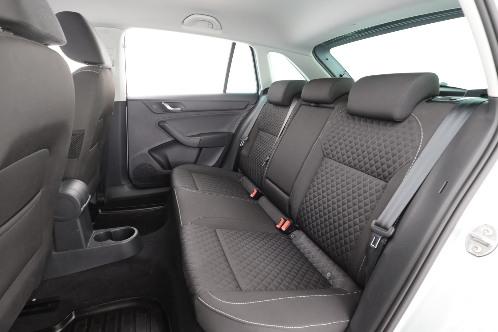 SKODA Rapid 2016