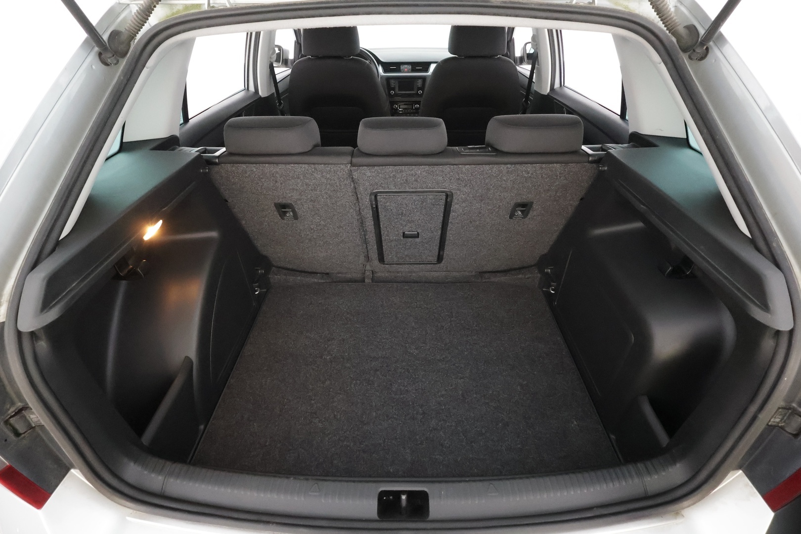 SKODA Rapid 2016
