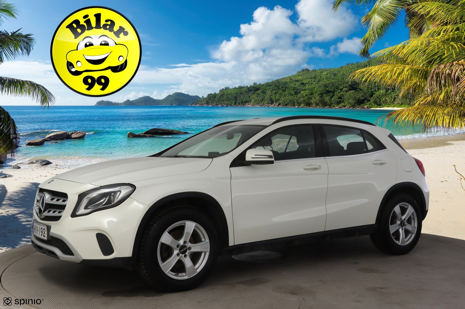 MERCEDES-BENZ GLA 2018