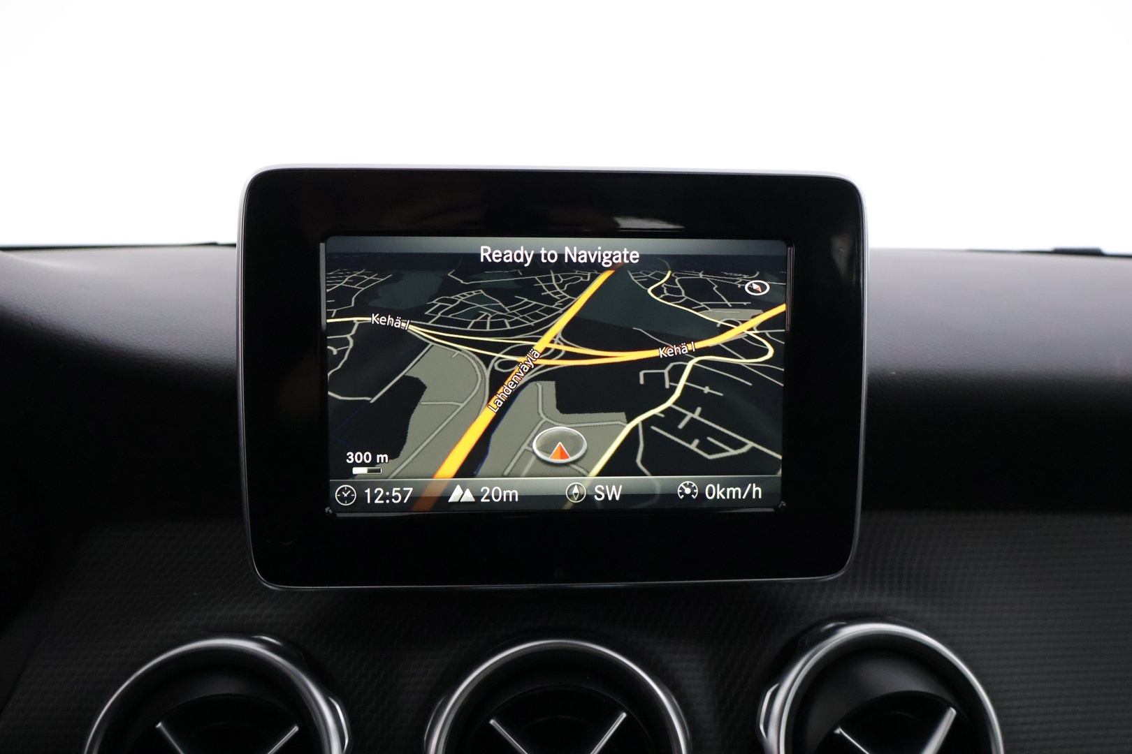 MERCEDES-BENZ GLA 2018