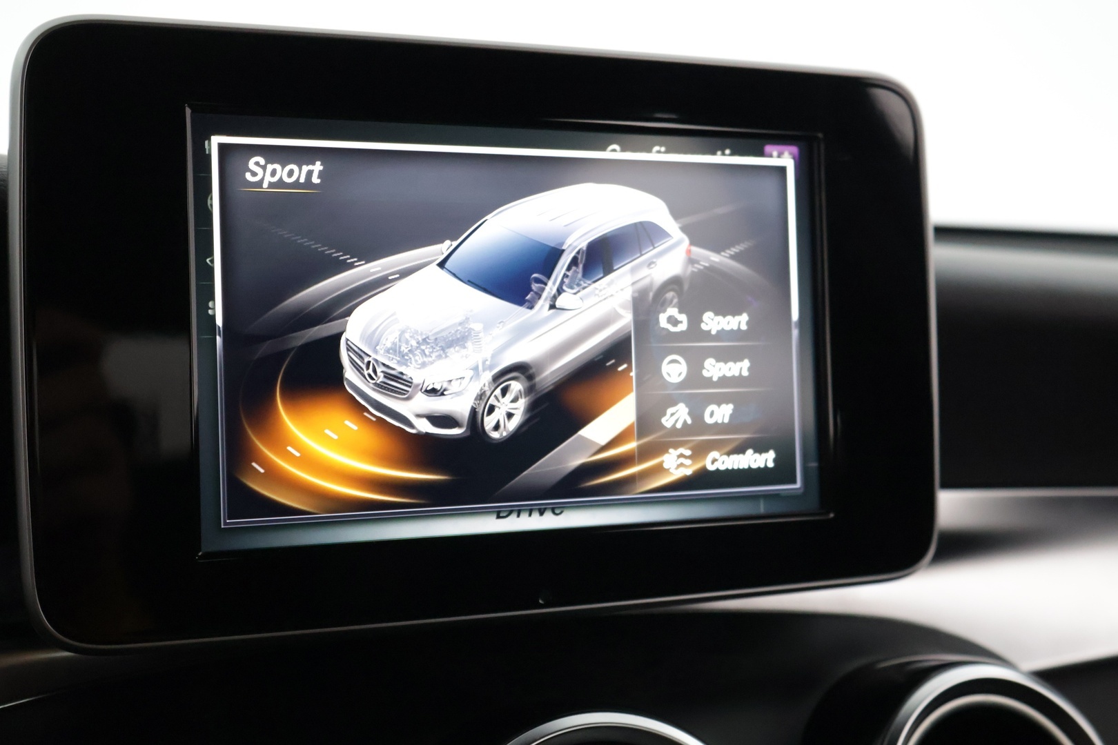 MERCEDES-BENZ GLC 2017