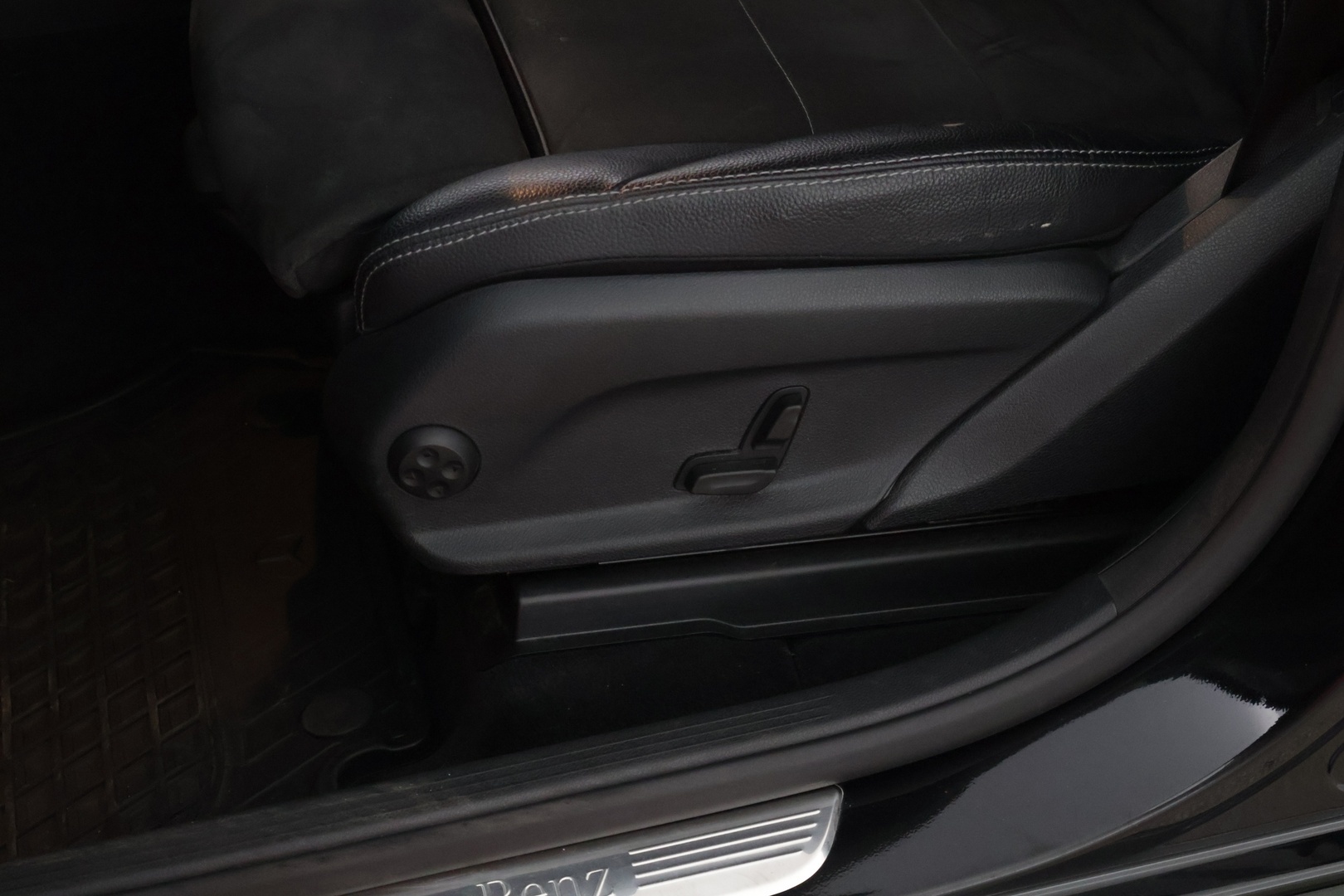 MERCEDES-BENZ GLC 2017