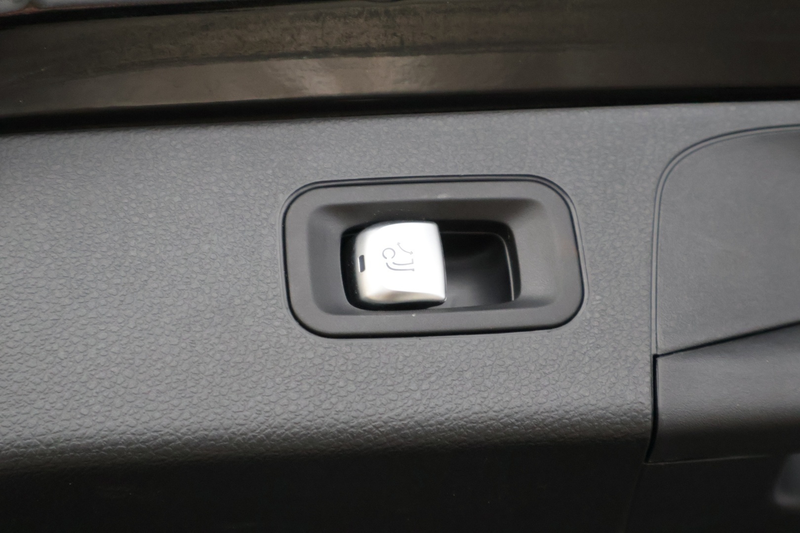 MERCEDES-BENZ GLC 2017