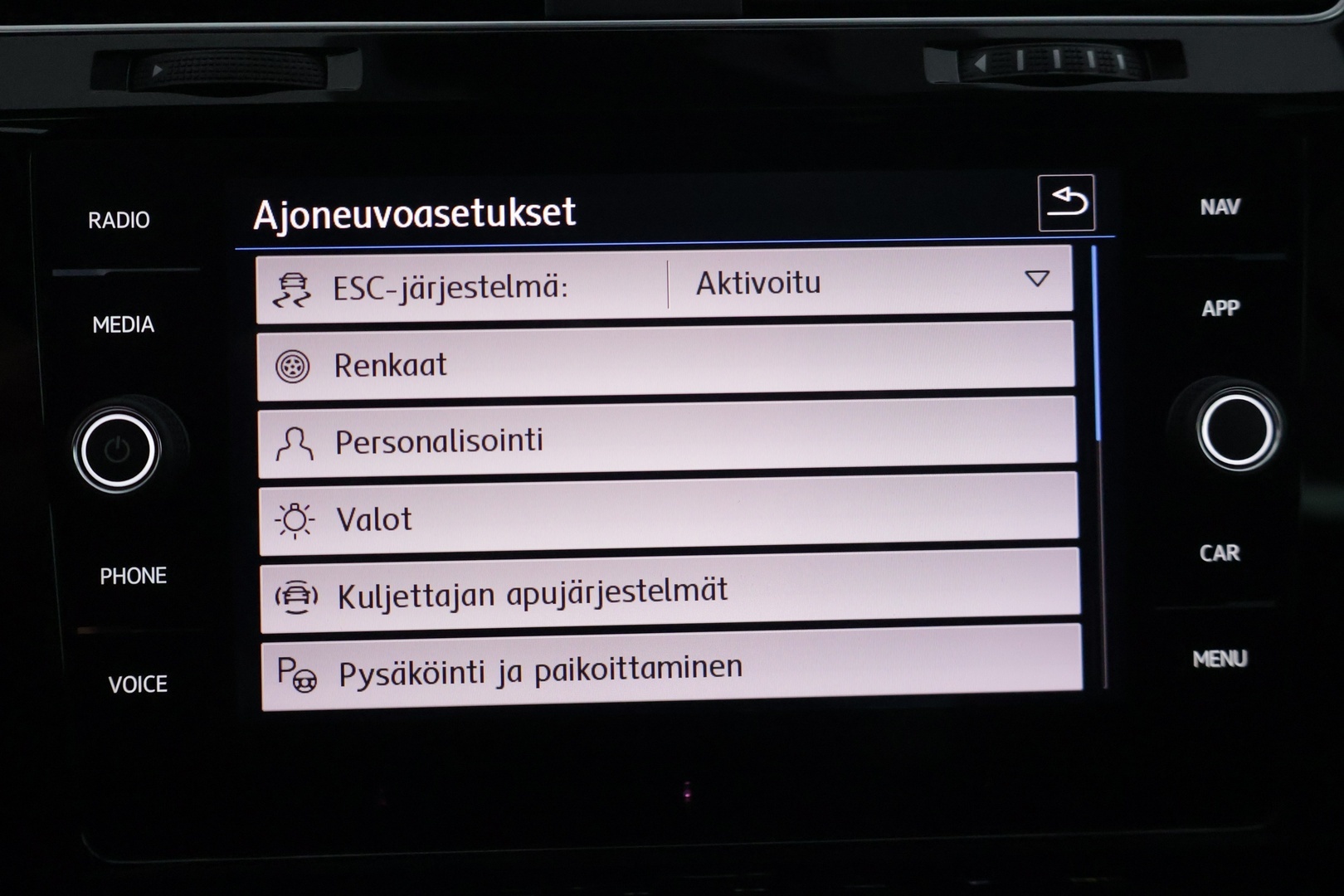 VOLKSWAGEN Golf 2018