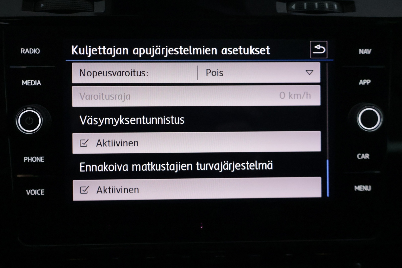 VOLKSWAGEN Golf 2018