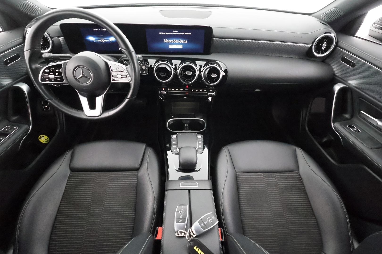 MERCEDES-BENZ CLA 2022