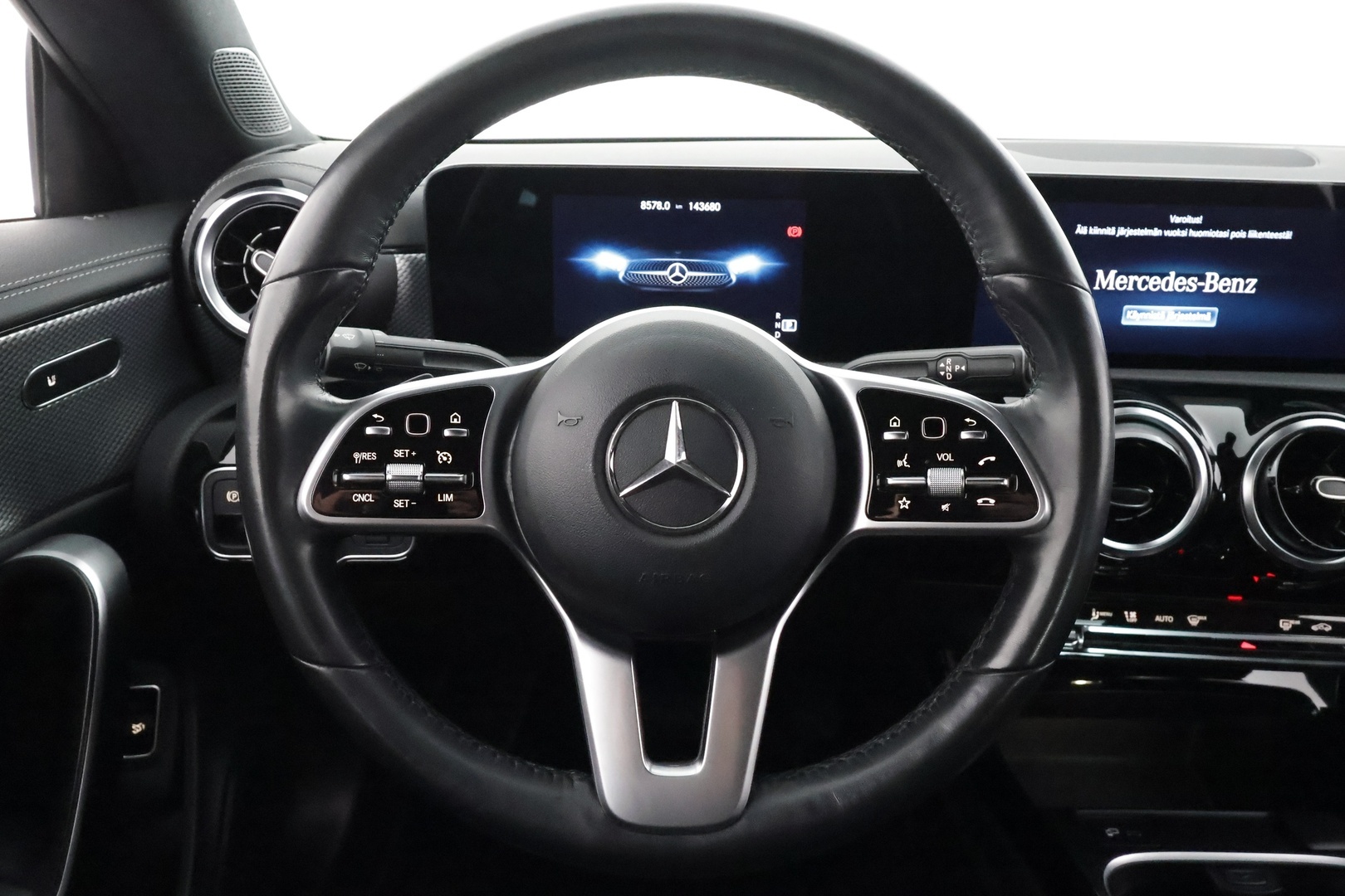 MERCEDES-BENZ CLA 2022