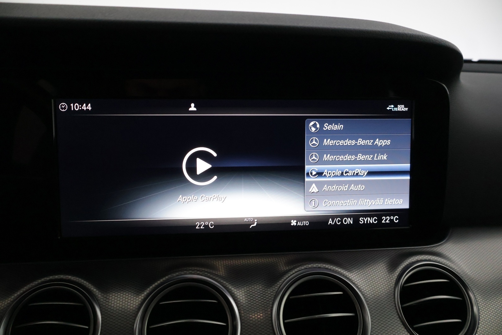 MERCEDES-BENZ E 2019