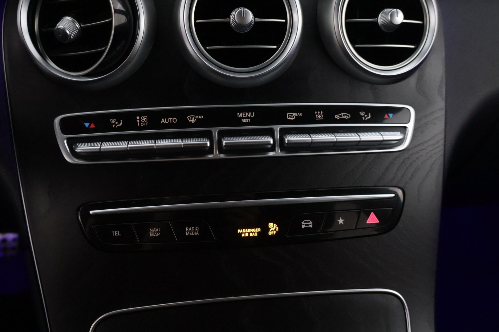 MERCEDES-BENZ GLC 2021