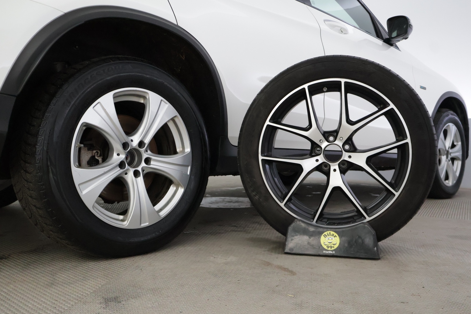 MERCEDES-BENZ GLC 2021