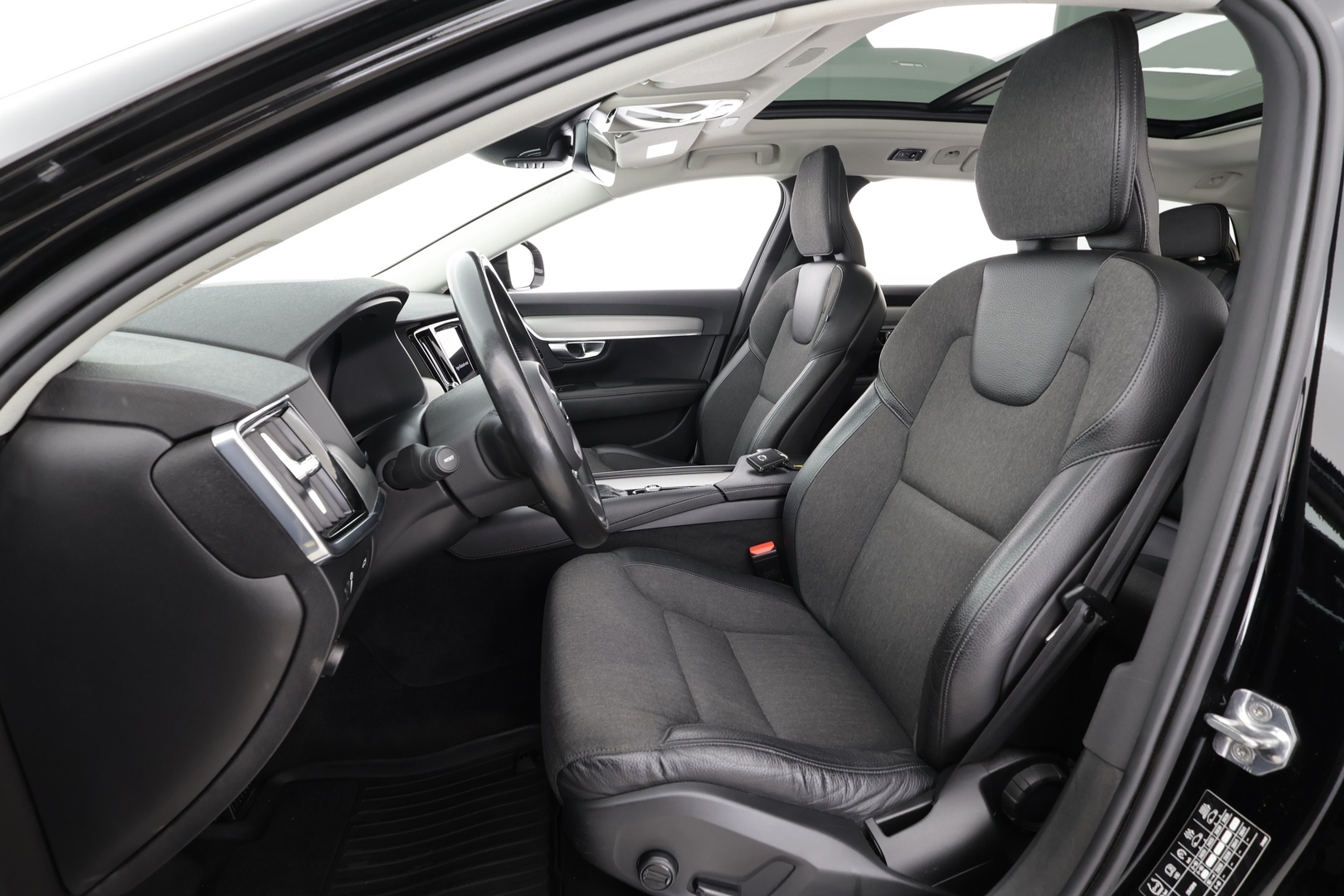 VOLVO V90 CROSS COUNTRY 2020
