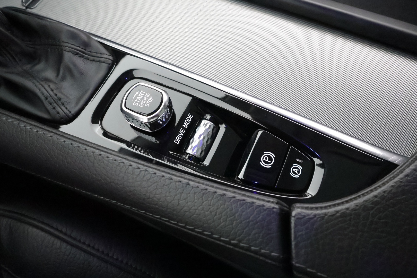 VOLVO V90 CROSS COUNTRY 2020