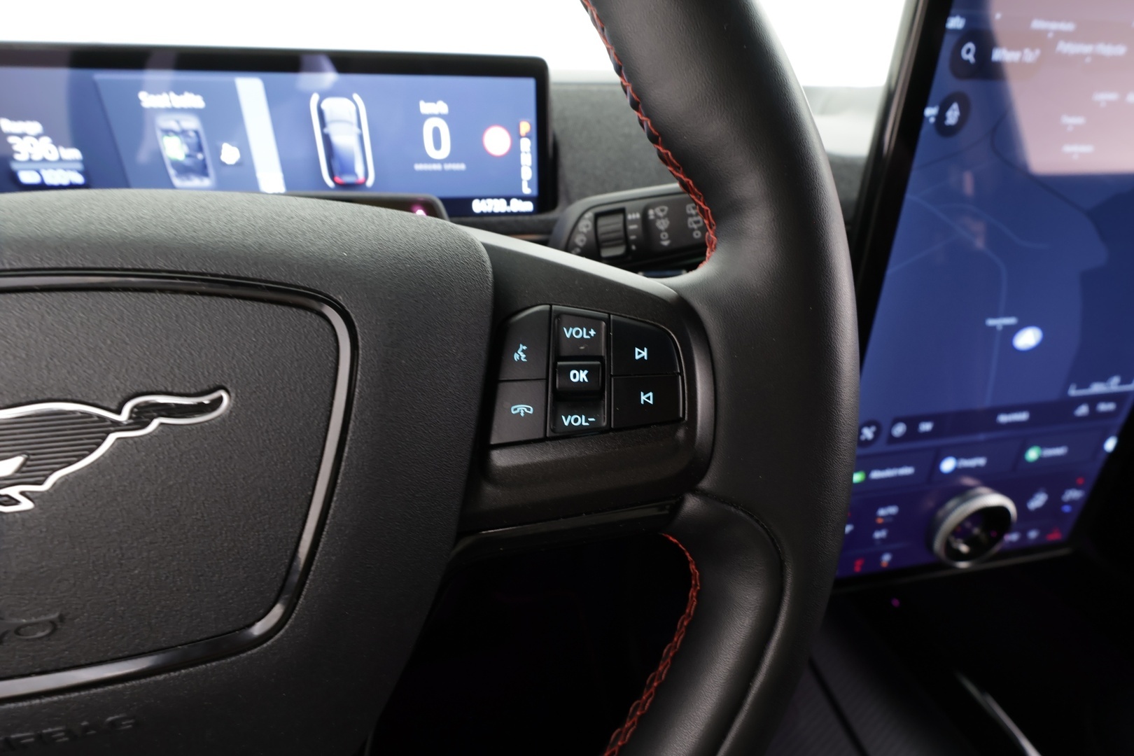 FORD MUSTANG MACH-E 2022