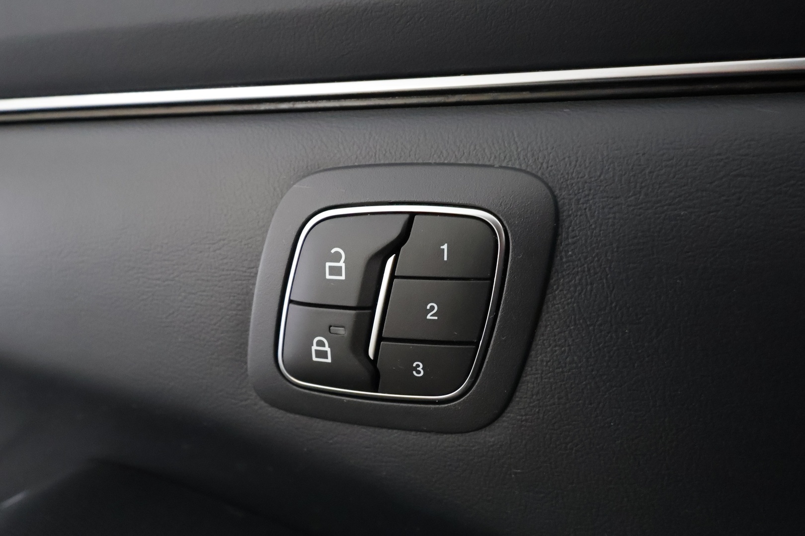 FORD MUSTANG MACH-E 2022