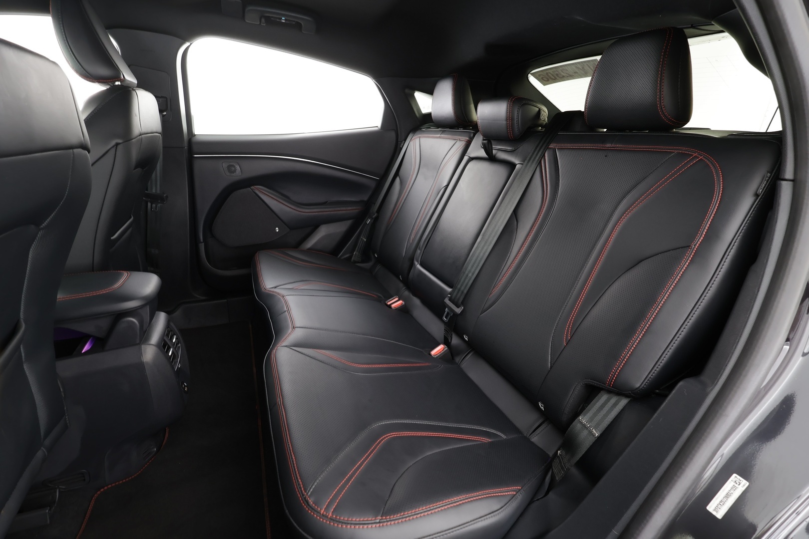 FORD MUSTANG MACH-E 2022