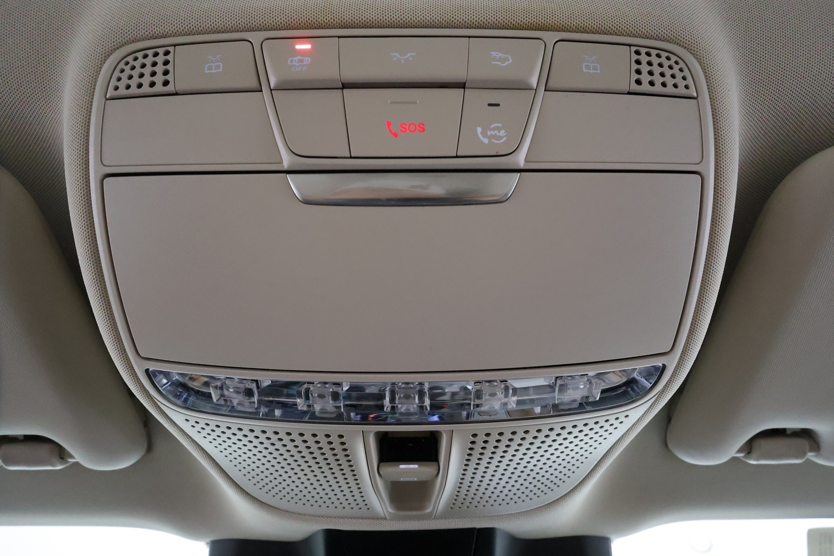 MERCEDES-BENZ E 2021