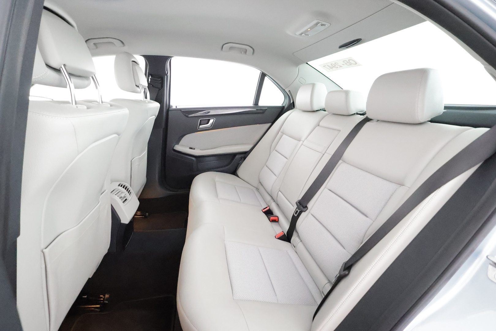 MERCEDES-BENZ E 2013