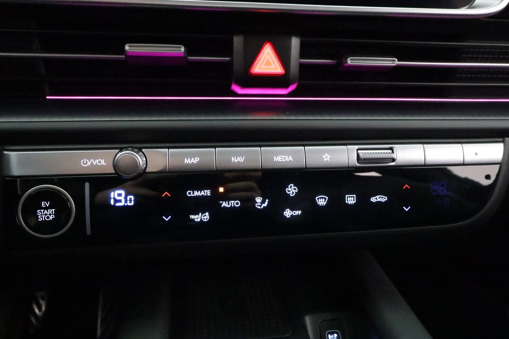 HYUNDAI IONIQ 6 2023