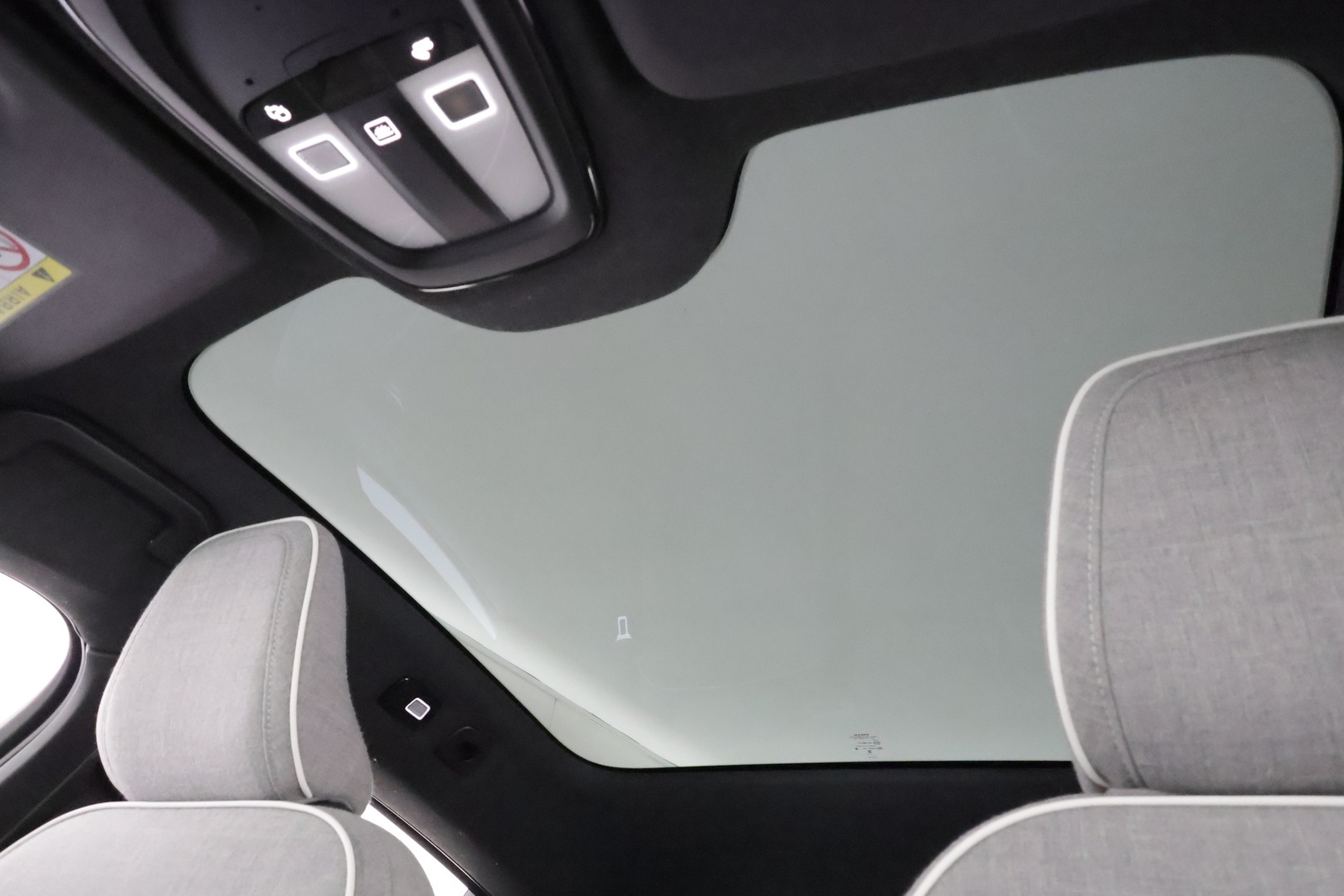 VOLVO C40 2023