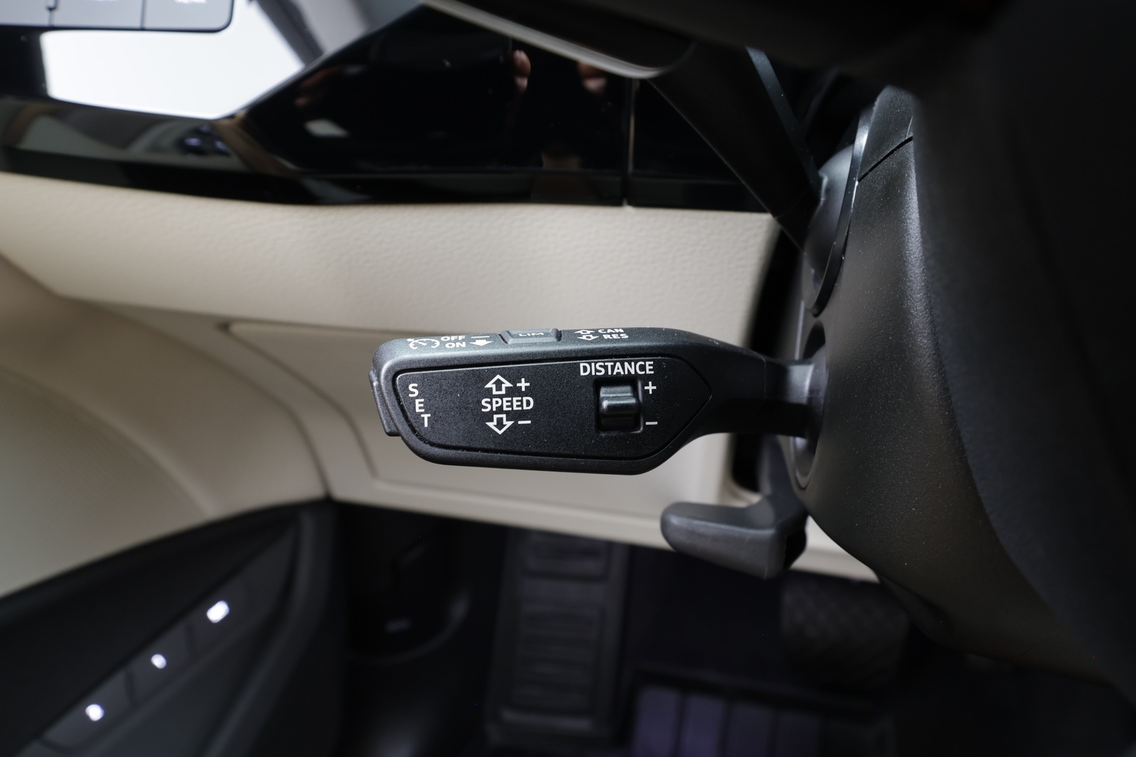AUDI Q8 E-TRON 2024