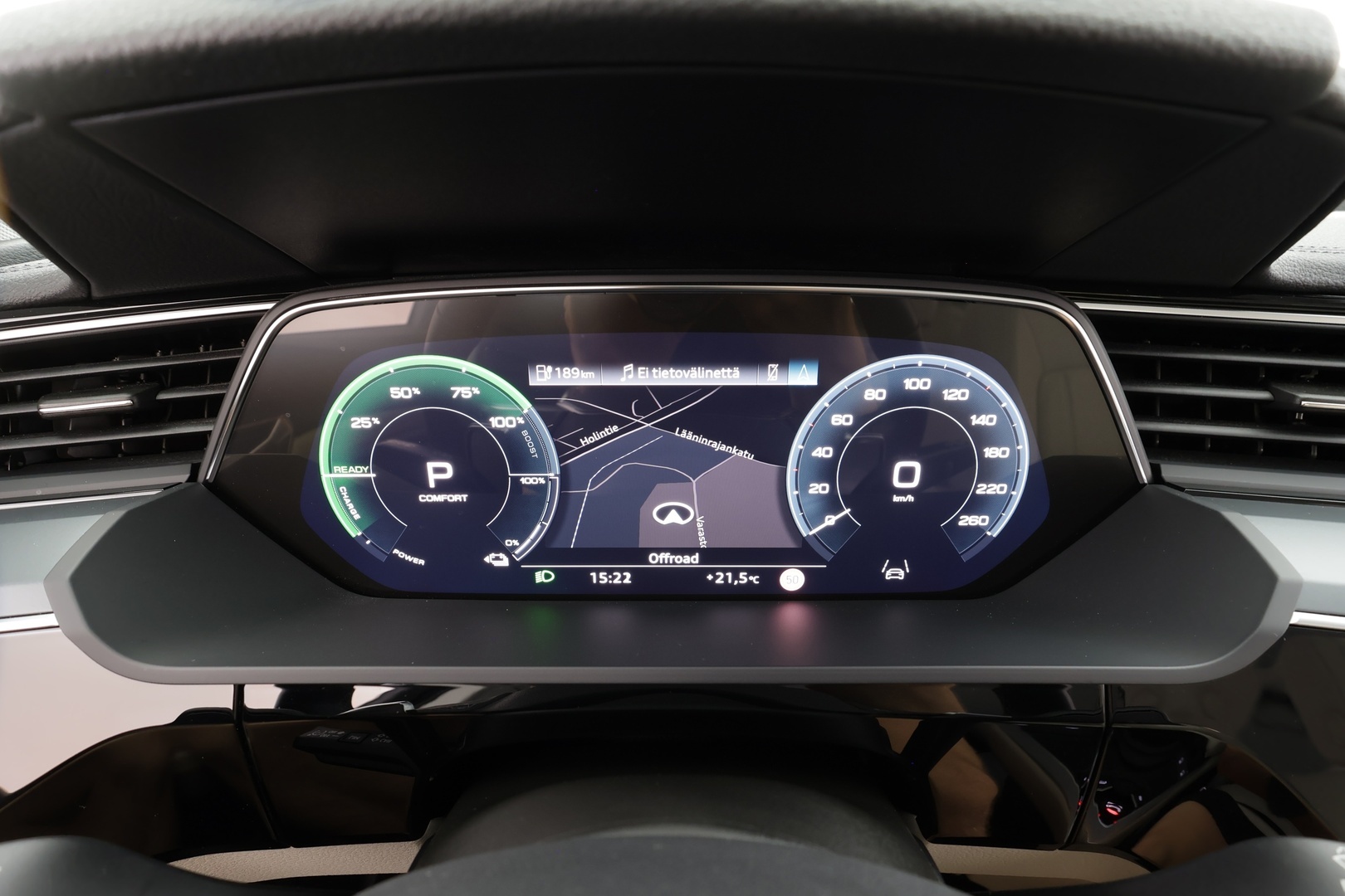 AUDI Q8 E-TRON 2024