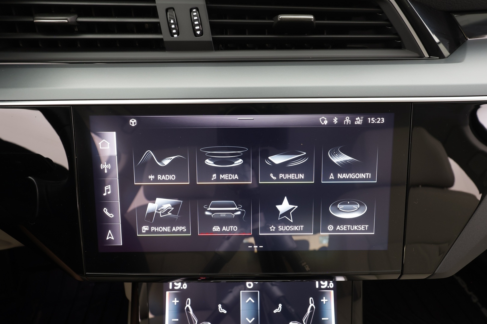 AUDI Q8 E-TRON 2024