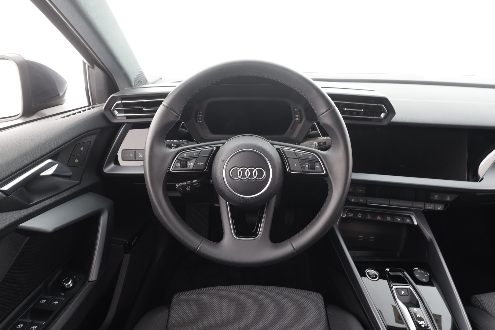 AUDI A3 2025