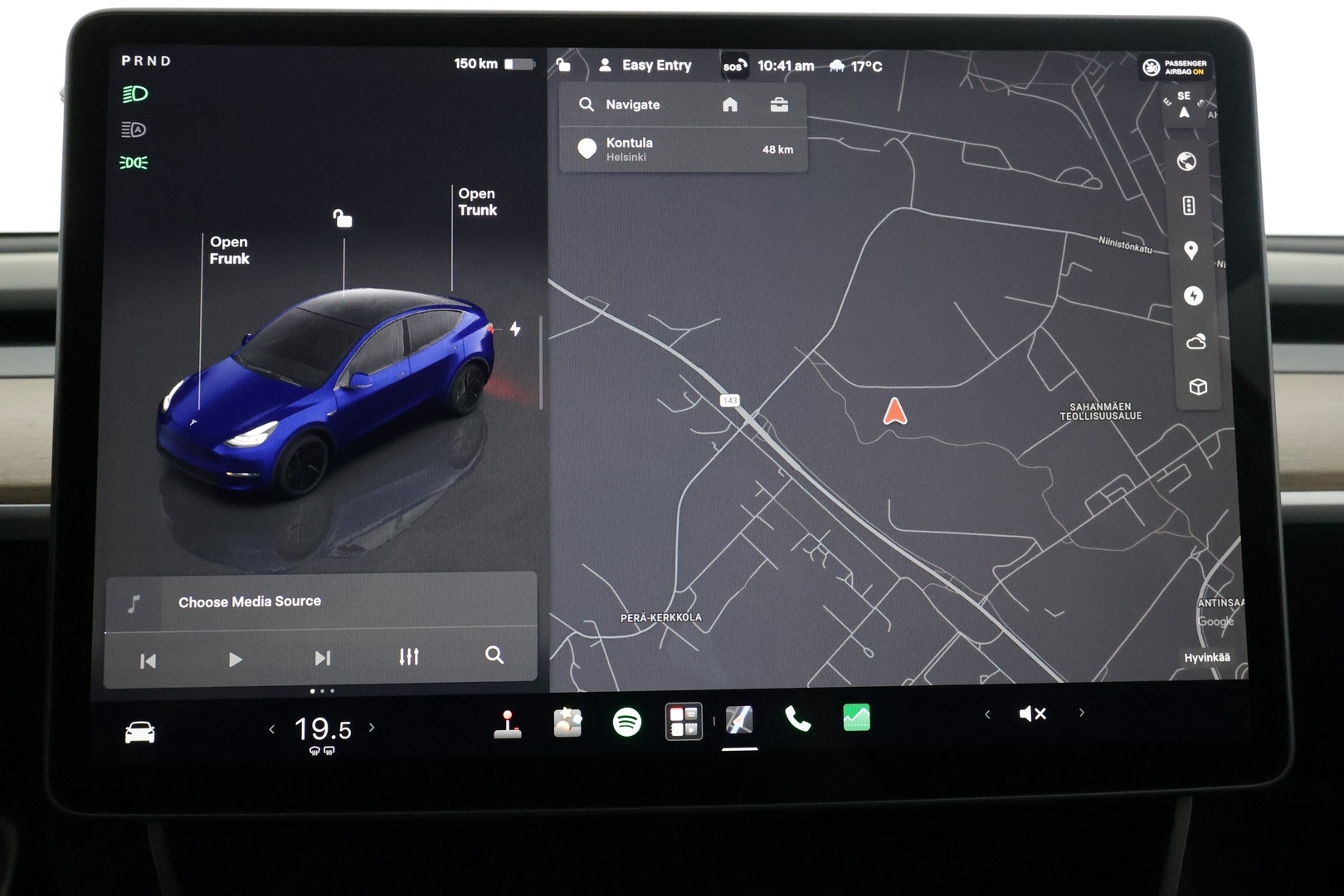 TESLA Model Y 2024