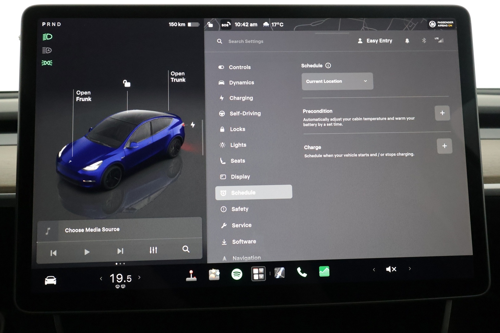 TESLA Model Y 2024