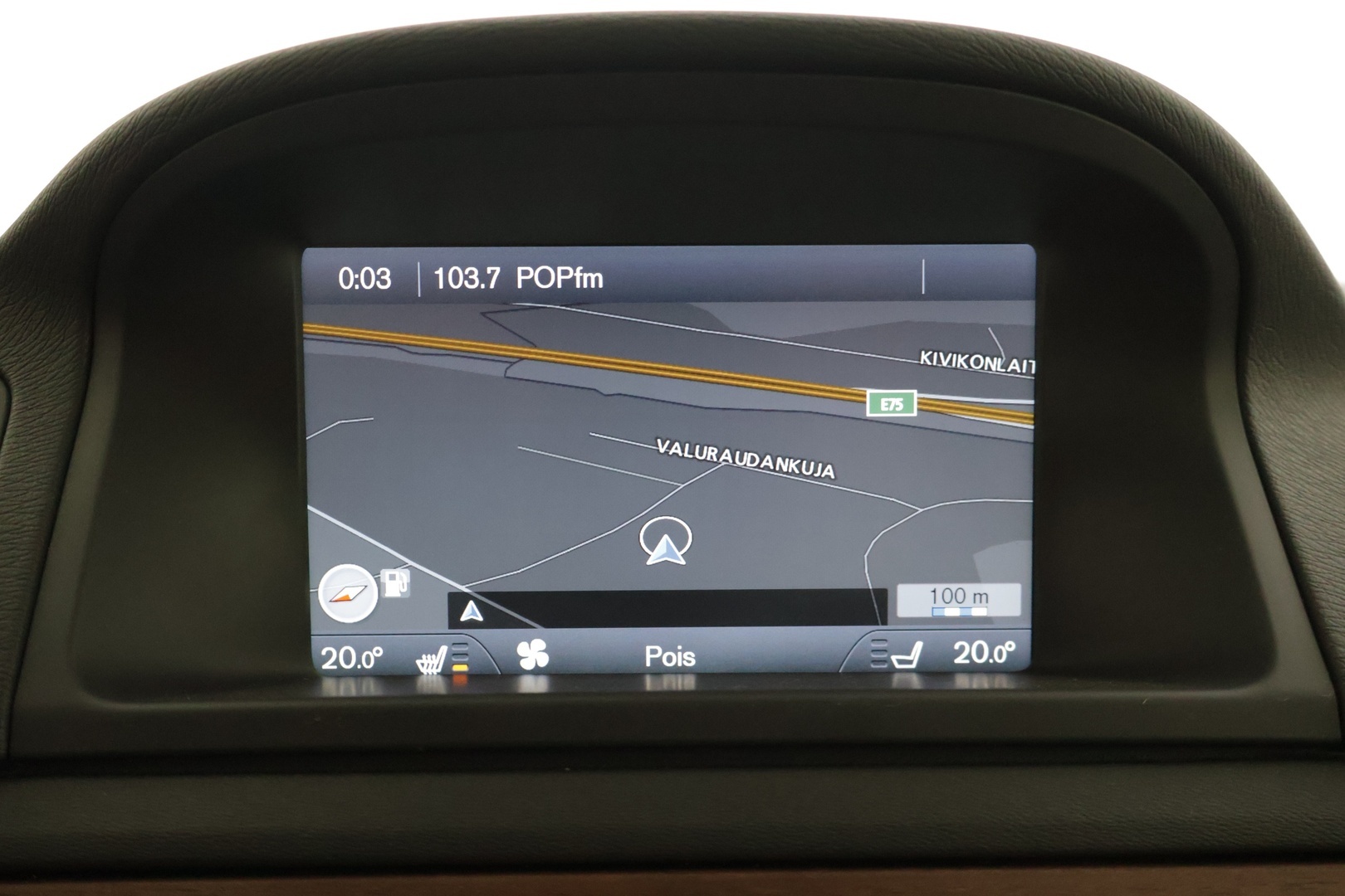 VOLVO V70 2014