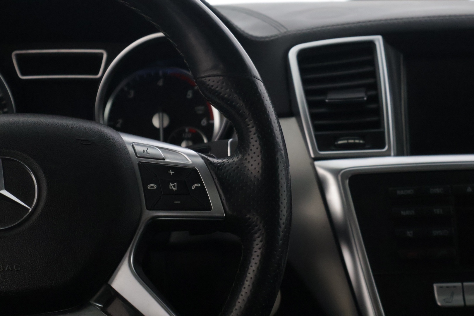 MERCEDES-BENZ GL 2013