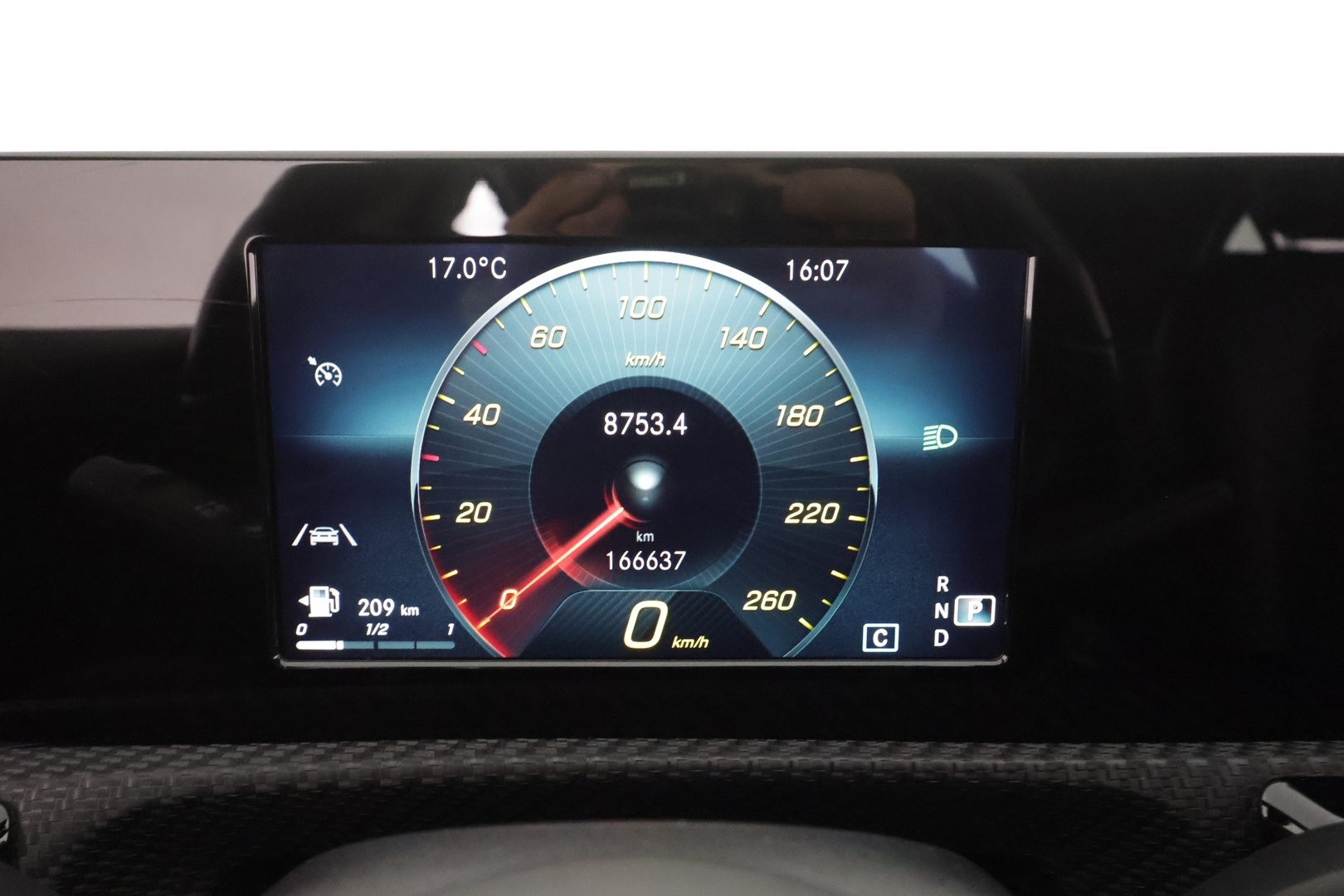MERCEDES-BENZ A 2020