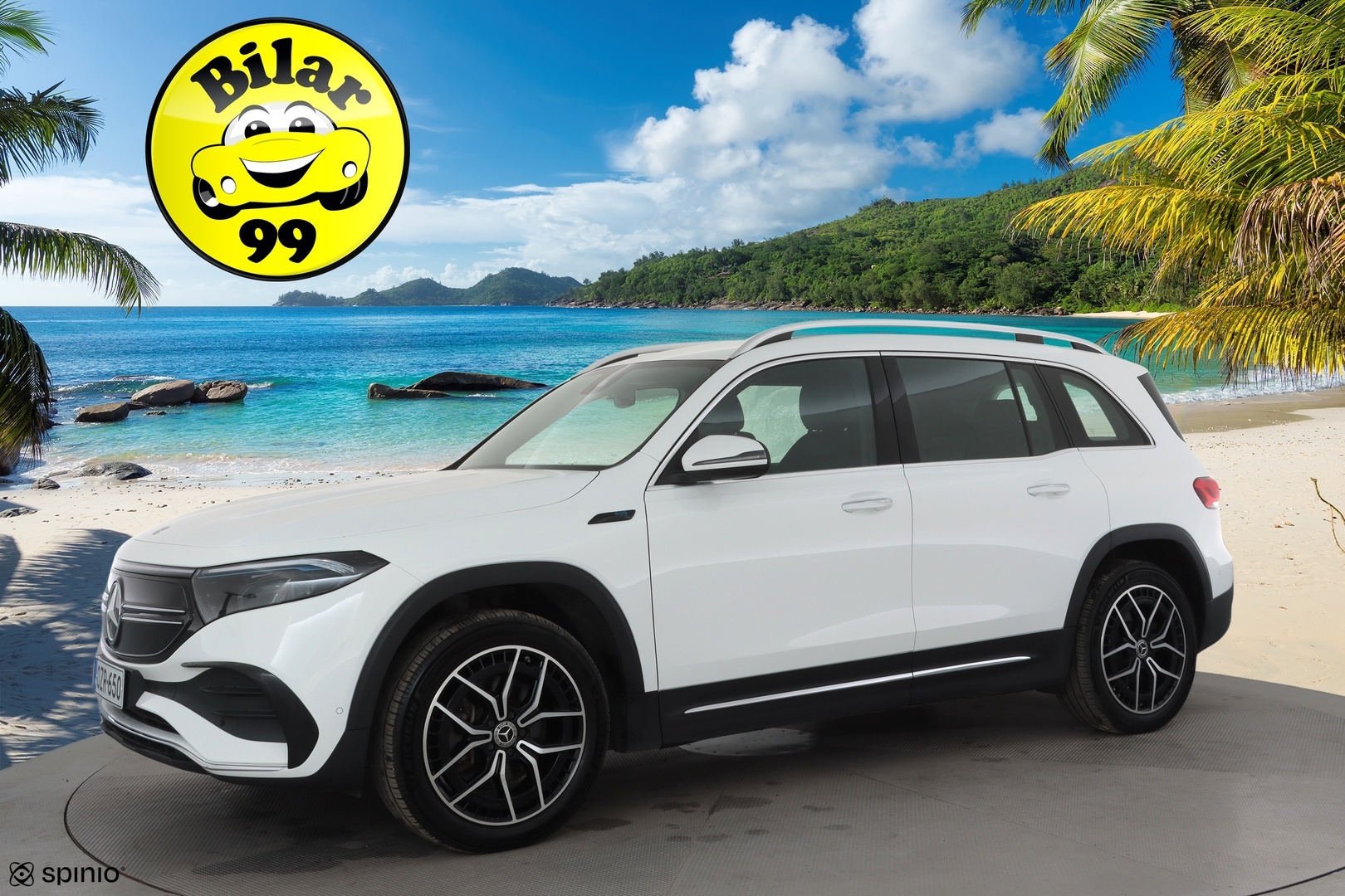 MERCEDES-BENZ EQB 2023