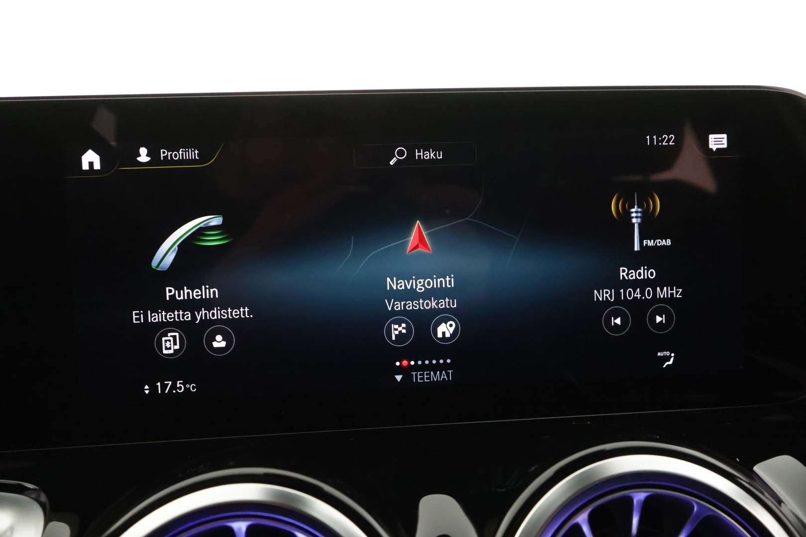 MERCEDES-BENZ EQB 2023