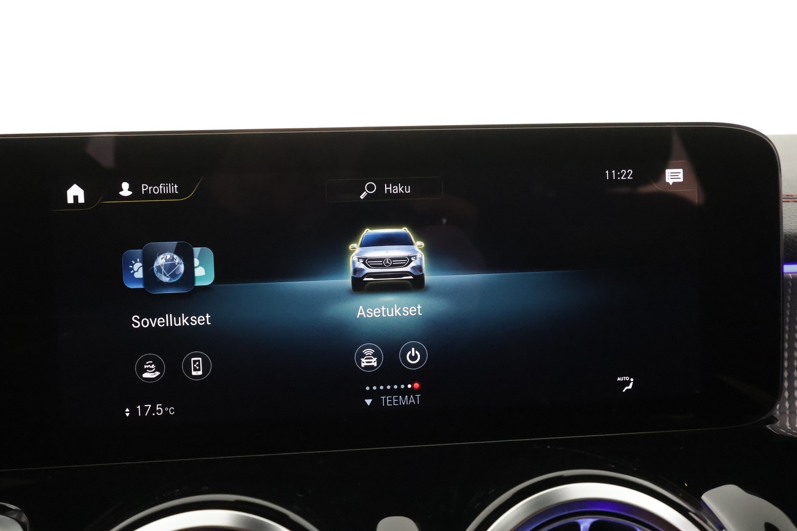 MERCEDES-BENZ EQB 2023