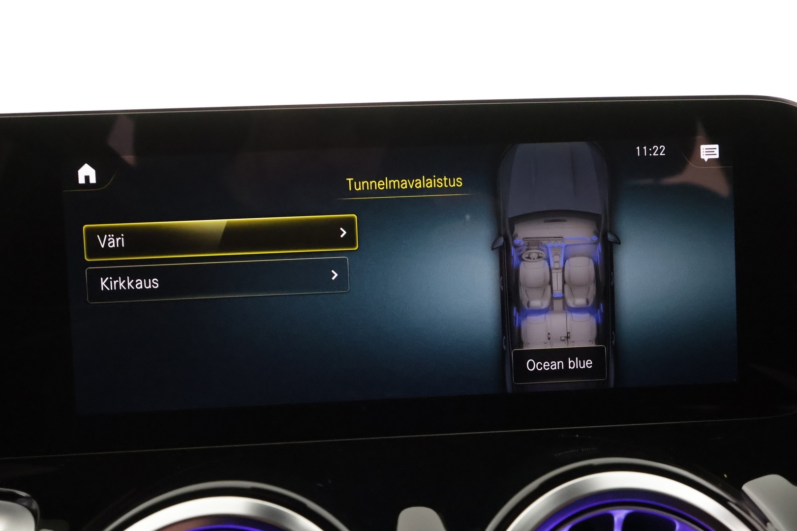 MERCEDES-BENZ EQB 2023