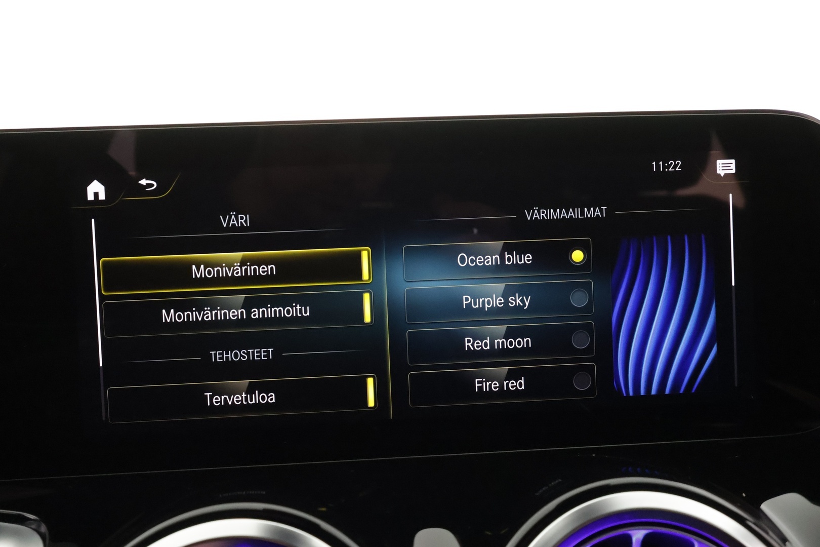 MERCEDES-BENZ EQB 2023