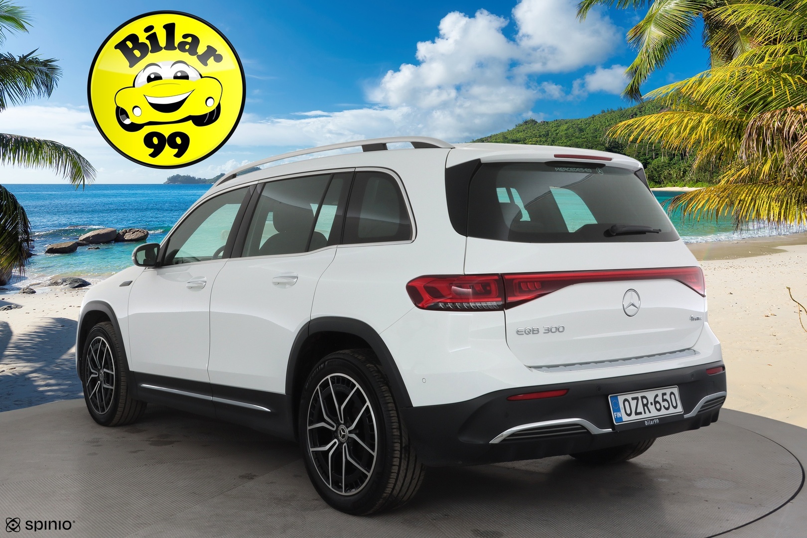 MERCEDES-BENZ EQB 2023