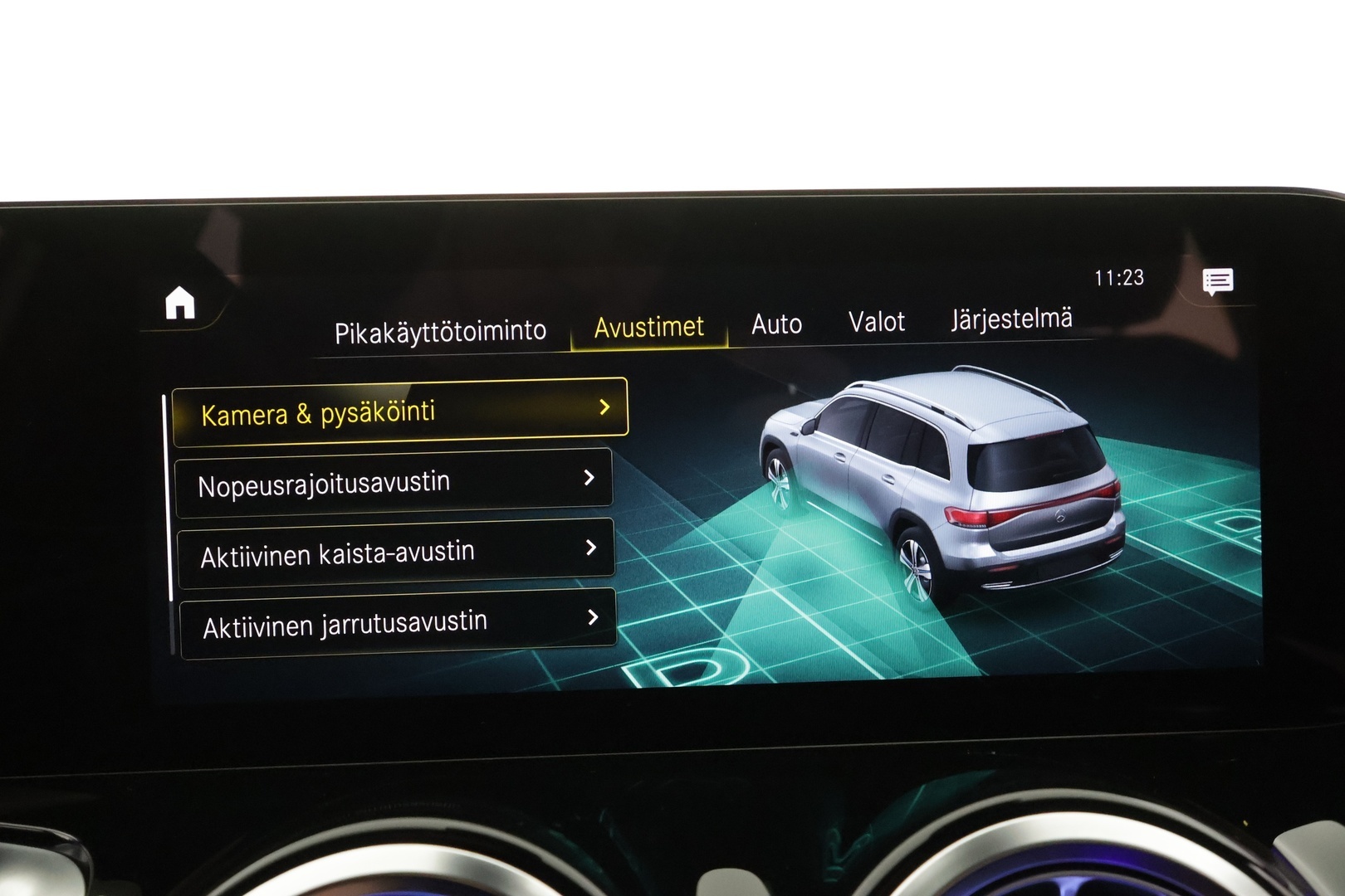 MERCEDES-BENZ EQB 2023