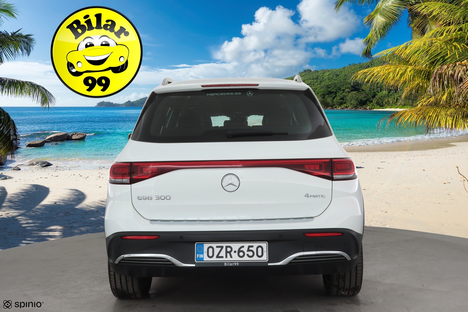 MERCEDES-BENZ EQB 2023