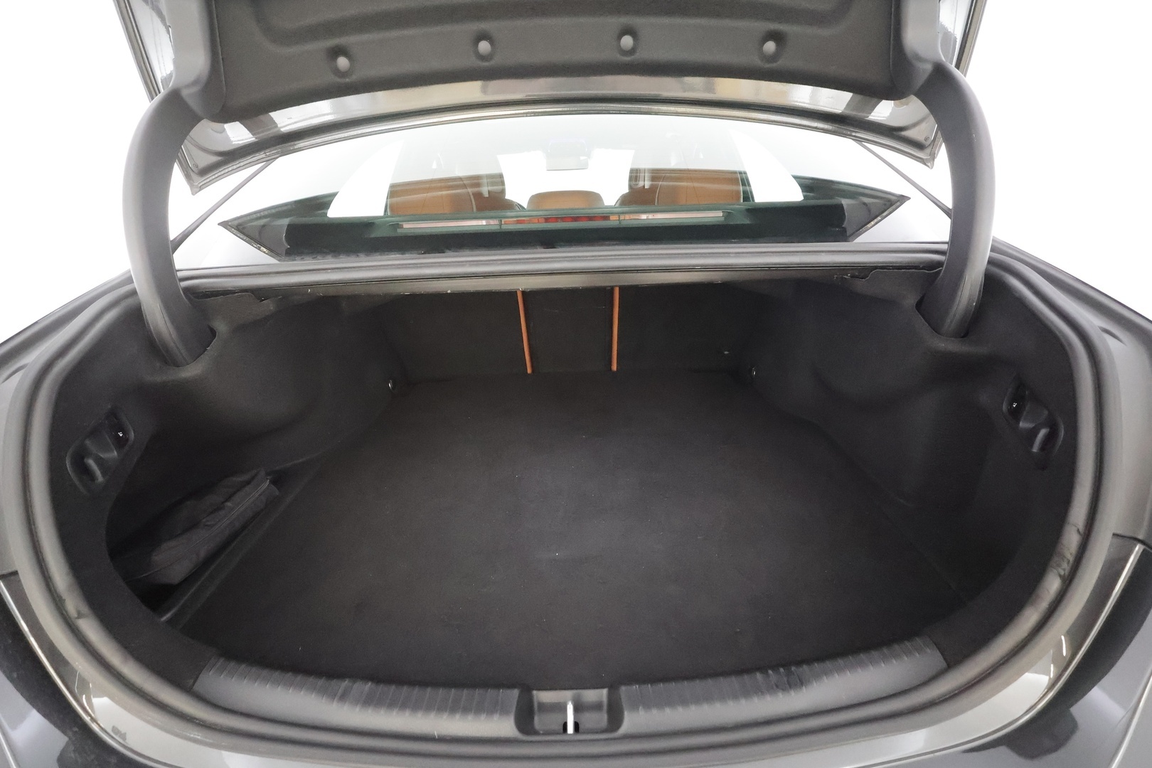 MERCEDES-BENZ C 2023